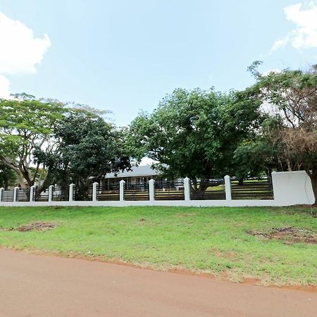 Msitu Kwetu Lodge & Safaris Hluhluwe Luaran gambar
